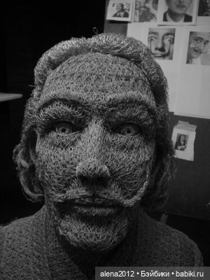 Шедевры из проволоки и коряг от художника Ивана Ловатта (фото 9)