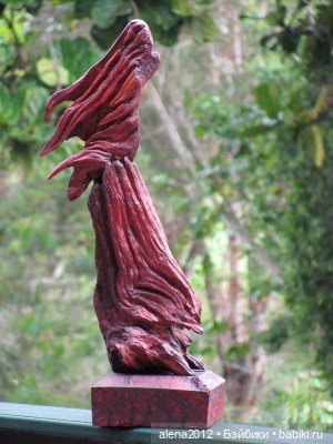 Шедевры из проволоки и коряг от художника Ивана Ловатта