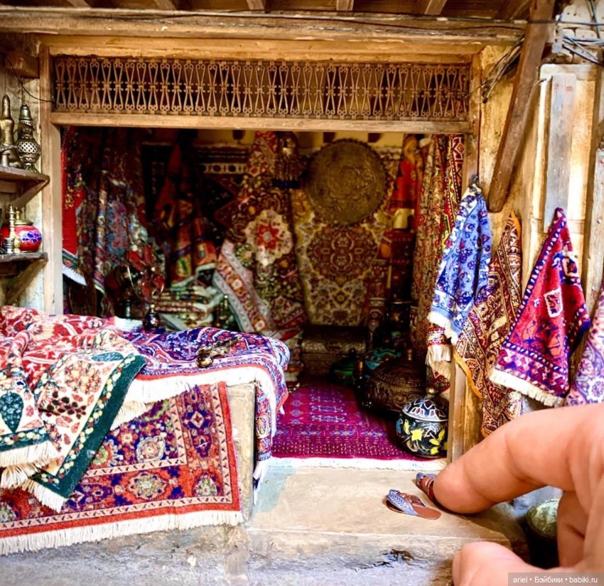 Ковровая лавка от мастера Абдулрахман Эйд (фото 2)