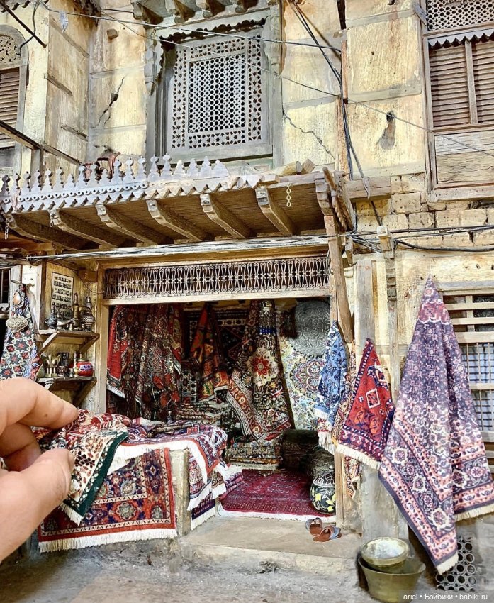 Ковровая лавка от мастера Абдулрахман Эйд