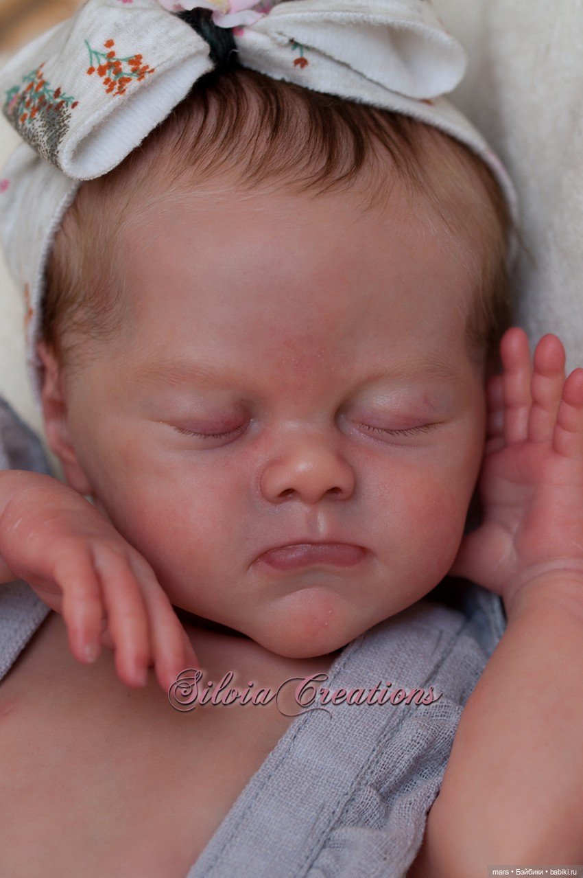 Everleigh Gwen скульптора Natalie Scholl, автор прототипа Silvia Ezquerra