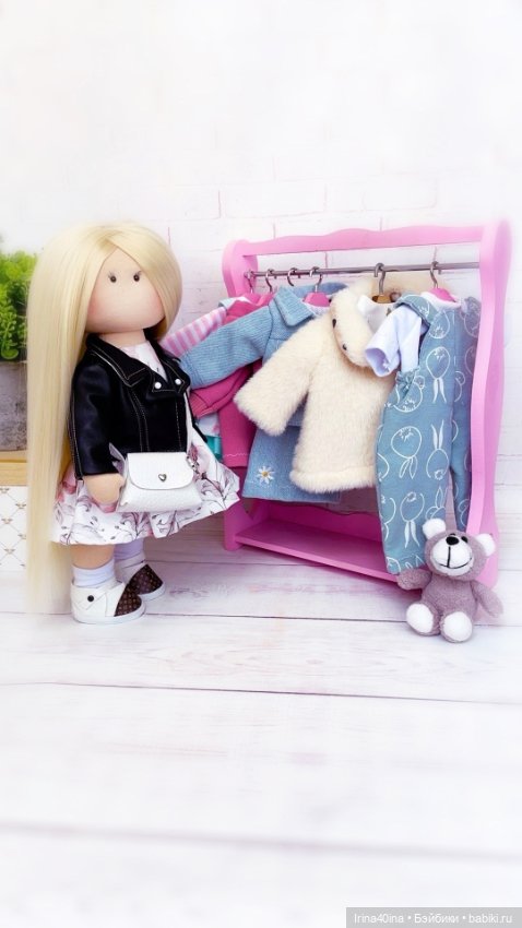 Кукла игровая с набором одежды (фото 7)