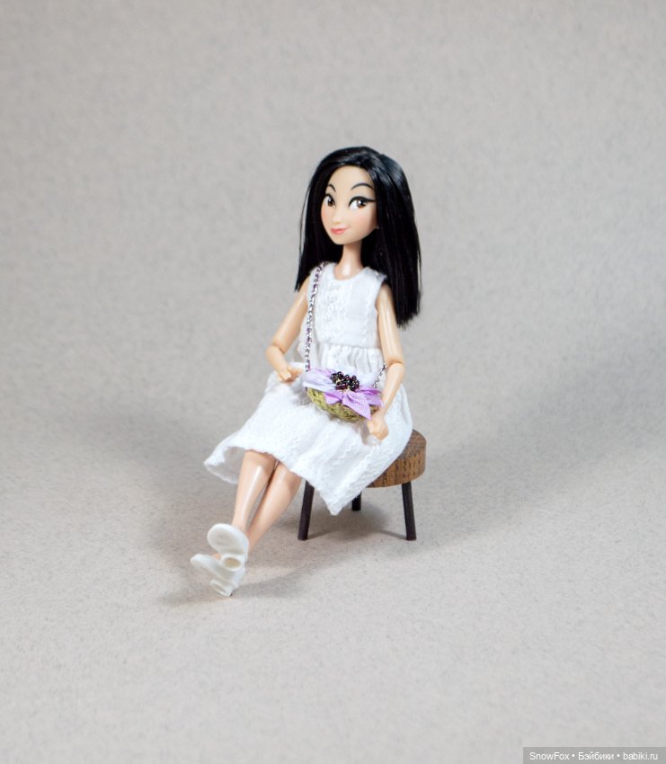 Лето в миниатюре — Куклы Disney Animators и Принцессы Диснея: Disney Store