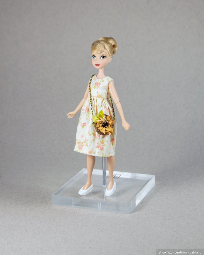Лето в миниатюре — Куклы Disney Animators и Принцессы Диснея: Disney Store (фото 5)