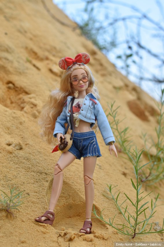 Фото в песке — Куклы Disney Animators и Принцессы Диснея: Disney Store (фото 6)