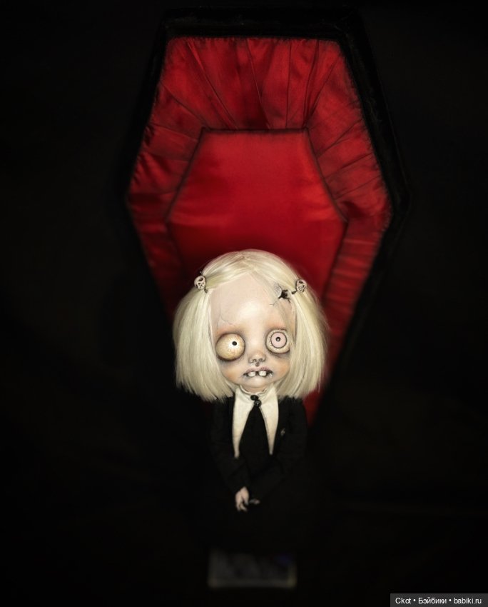 Маленькая мертвая девочка Ленор (фото 5)