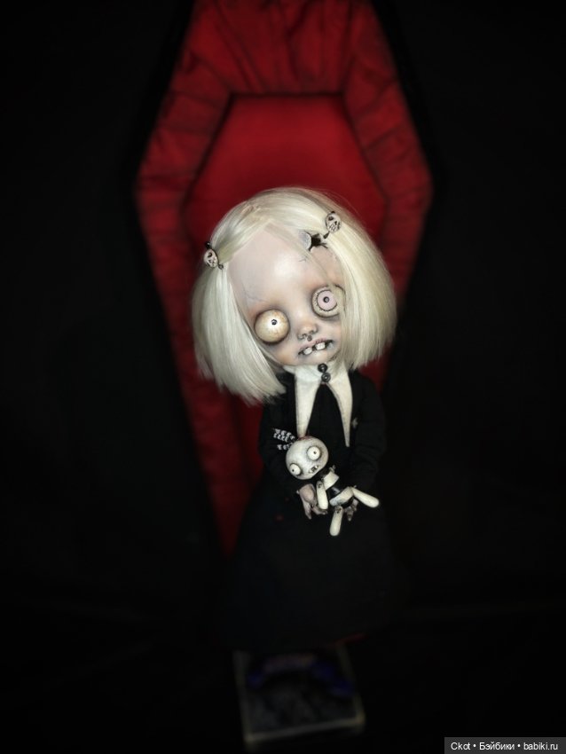 Маленькая мертвая девочка Ленор (фото 6)