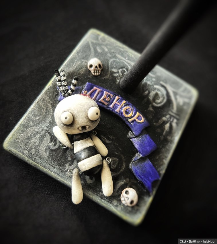 Маленькая мертвая девочка Ленор