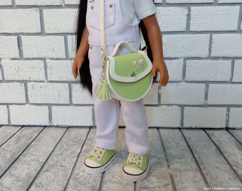 Дамские сумочки для кукол Паола Рейна