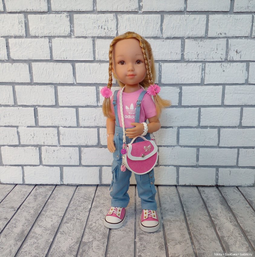 Дамские сумочки для кукол Паола Рейна