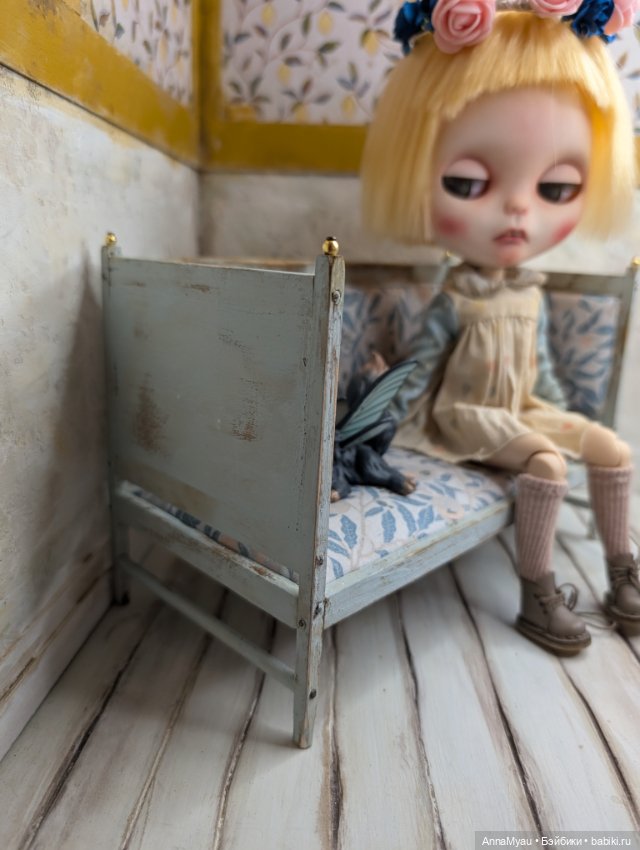 Новая старая диван-софа — Мебель для кукол и домиков: фото (фото 2)