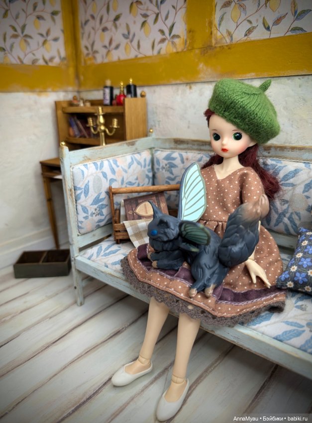Новая старая диван-софа — Мебель для кукол и домиков: фото