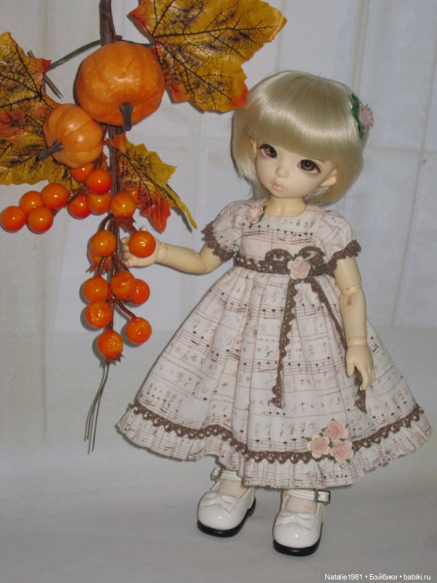 Любите-ли вы осень так, как люблю ее я? Небольшая фотосессия моих кукол - Литлфи, Минуш, Монст