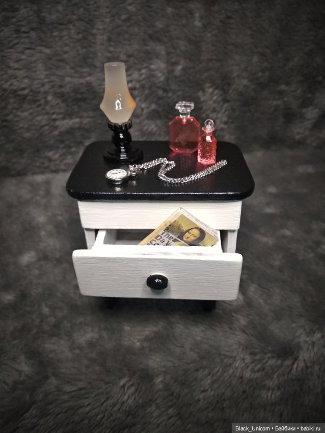 Комод и тумбочка — Мебель для кукол и домиков: фото (фото 7)