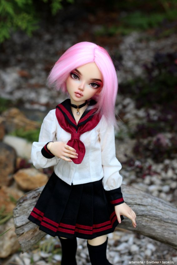 Смена образа вампирши Хлои (фото 2)