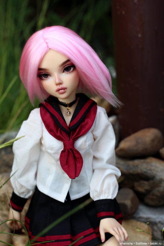 Смена образа вампирши Хлои (фото 4)