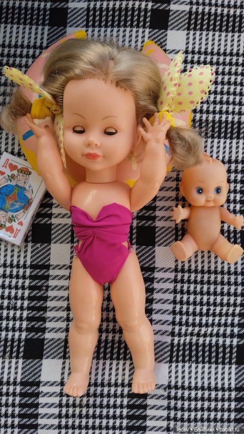 Новая жизнь старых кукол. Жара