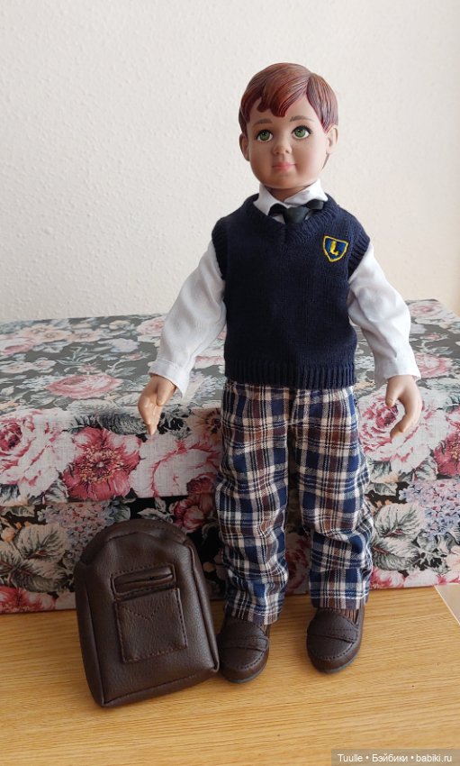Редкая редкость в моем кукольном шкафчике: Люк от Дениса Бастьена