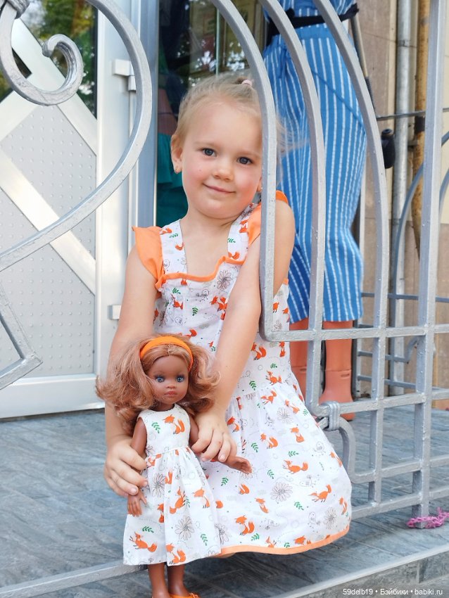 Платья для куколки Паола Рейна и внучки (фото 5)