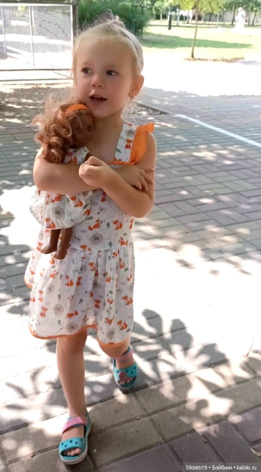 Платья для куколки Паола Рейна и внучки