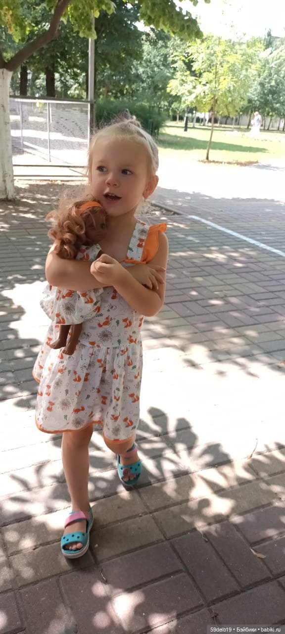 Платья для куколки Паола Рейна и внучки (фото 9)