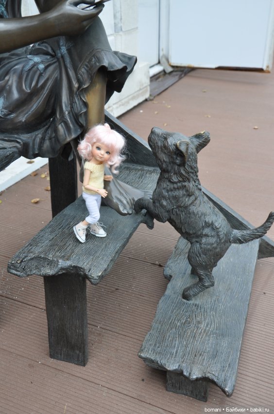 Бусинка и Лялечка в горном парке имени П. П. Бажова