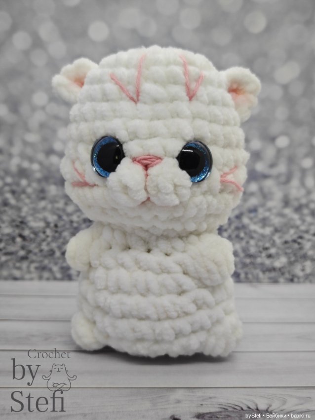 Котофейка Плюшик — Вязаные игрушки и амигуруми: крючком