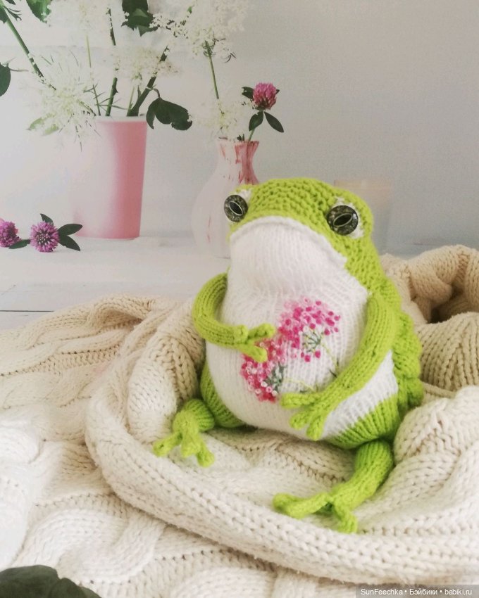 Один день из жизни вязаной лягушки 🐸 (фото 8)