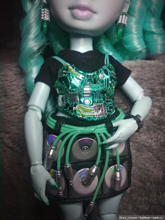 Берри Скайс, Лаванда Линн и Ким Нгуен (фото 8)