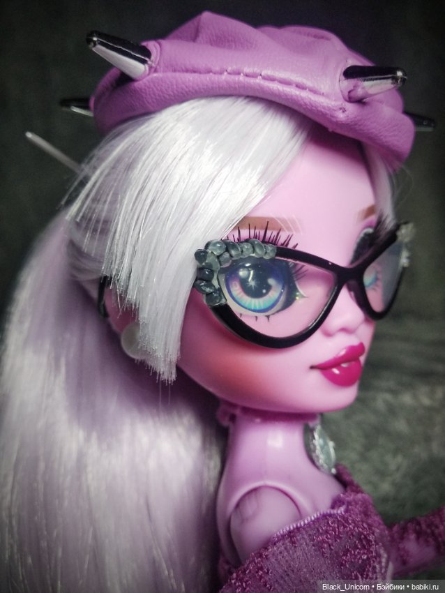 Берри Скайс, Лаванда Линн и Ким Нгуен