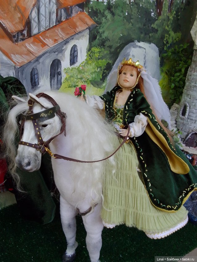 У той беды одно начало - сидела девушка, скучала