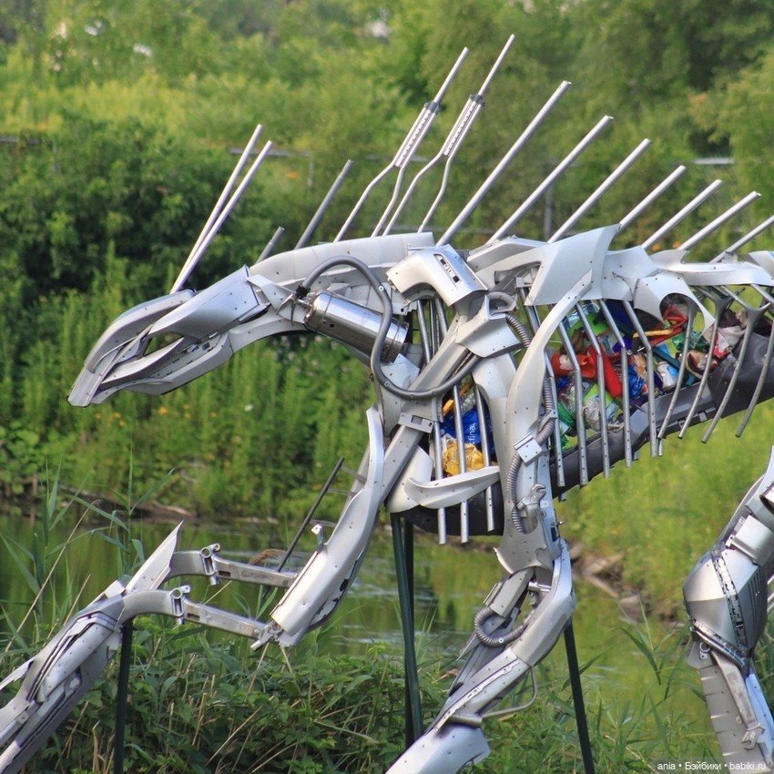 «Речной монстр» — автор JUNKO, Канада