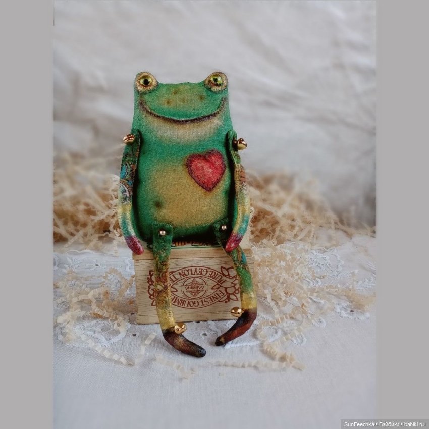 Лягушки - игрушки. Фотоподборка