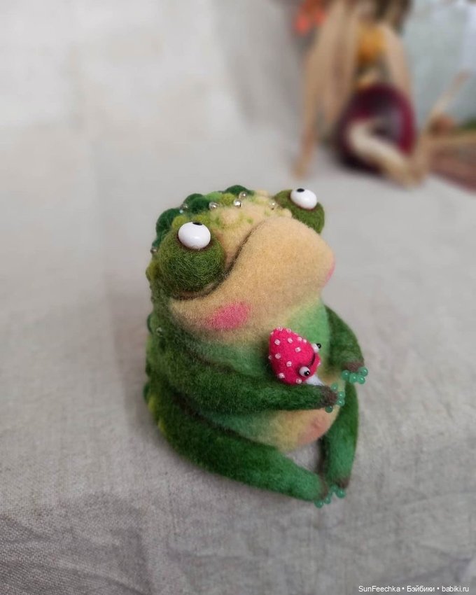 Лягушки - игрушки. Фотоподборка
