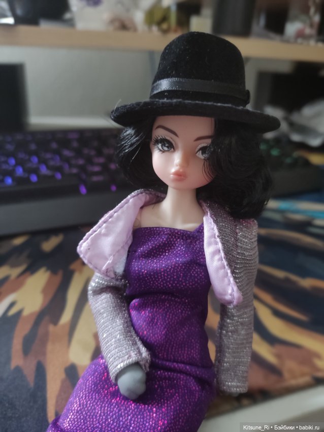 Ретро-дива в кедах — Азиатские виниловые куклы (разное): Китай (фото 3)