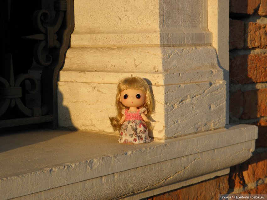 Лугнасад и фотографии из Венеции