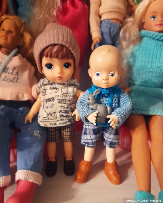 Переделкино — Коллекции игровых кукол (Playline): фото полок
