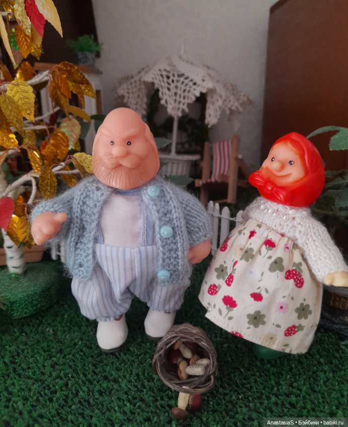 Переделкино — Коллекции игровых кукол (Playline): фото полок (фото 3)