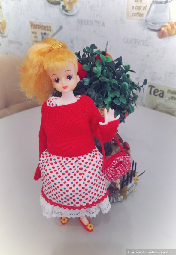 Переделкино — Коллекции игровых кукол (Playline): фото полок