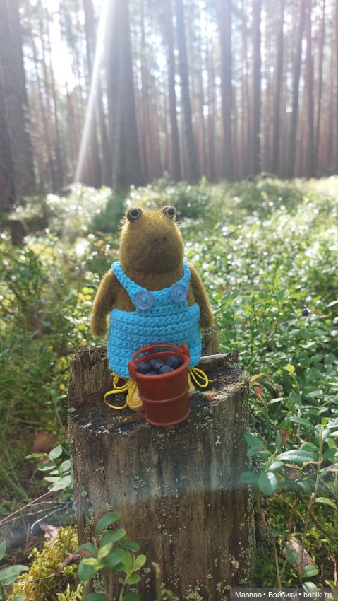 Жорджик в лесу — Домашние фото авторских игрушек: Тедди (фото 7)
