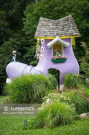 Про женщину, живущую в башмаке