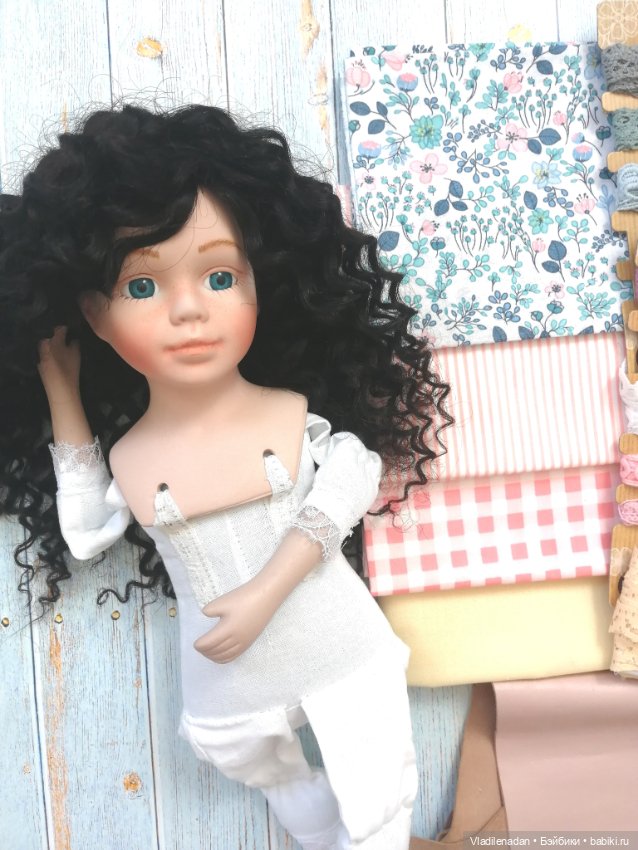 Первая брюнетка — Ремонт и реставрация фарфоровых кукол: склейка (фото 2)