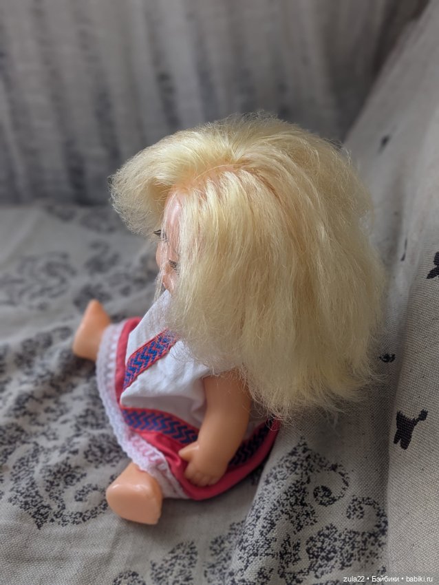 Малышка с накачанной шеей (фото 3)