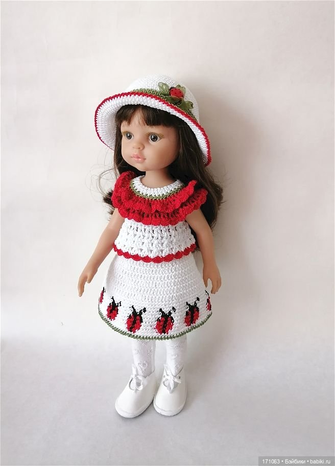 Всем привет! Представляю свою работу. Комплет одежды для кукол Паола Рейна