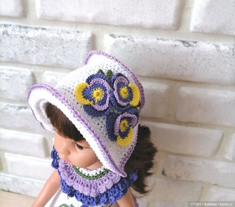 Здравствуйте ! Хочу представить ещё одну мою работу. Комплект одежды для кукол Паола Рейна (фото 3)