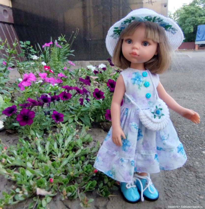 И снова два наряда: для внучки и куклы (фото 9)