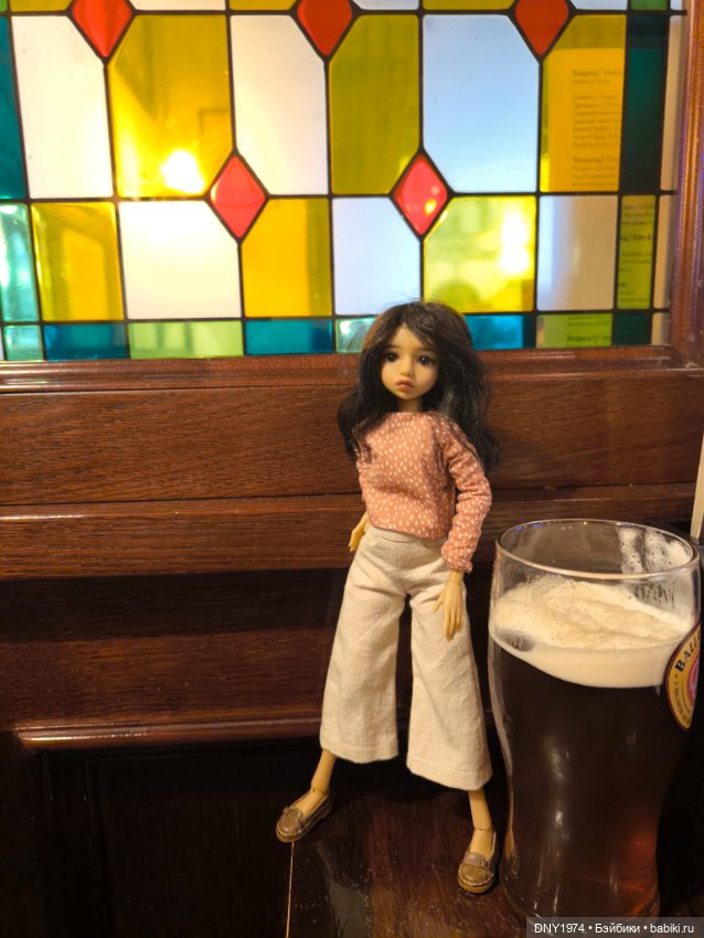 Варя гуляет по Москве — Куклы Milim Studio (Милим): российские БЖД (фото 4)