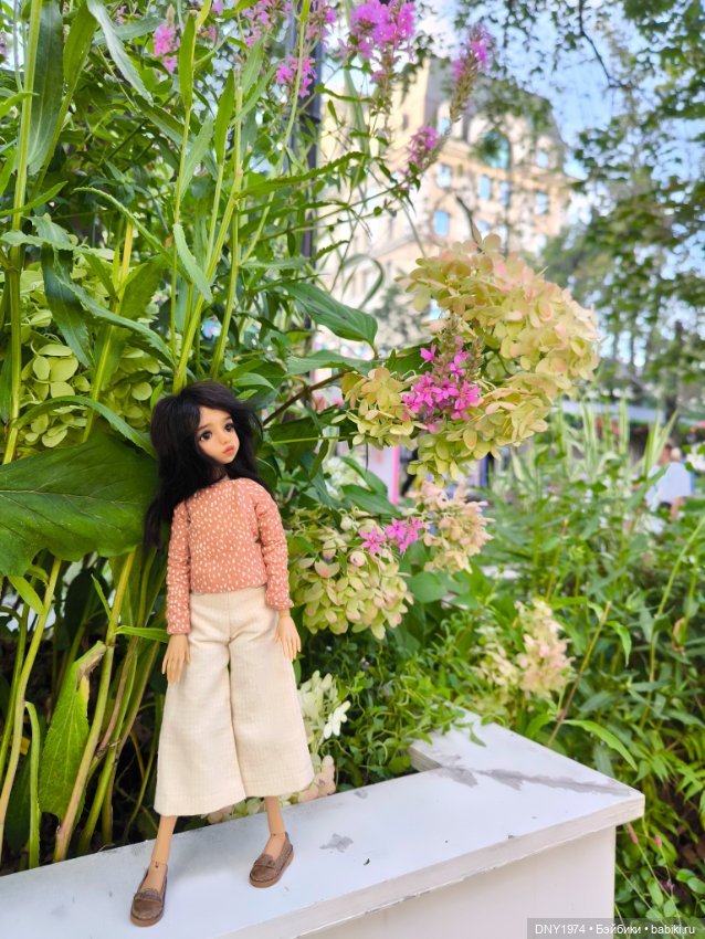 Варя гуляет по Москве — Куклы Milim Studio (Милим): российские БЖД