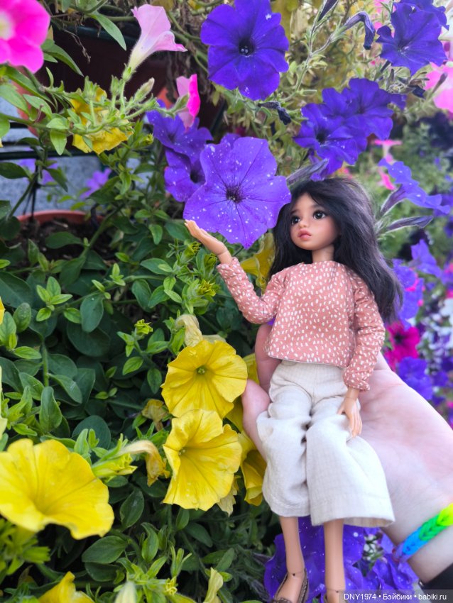 Варя гуляет по Москве — Куклы Milim Studio (Милим): российские БЖД (фото 10)