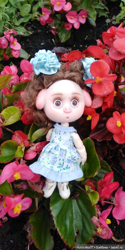 Про Нафочку. Вальс цветов